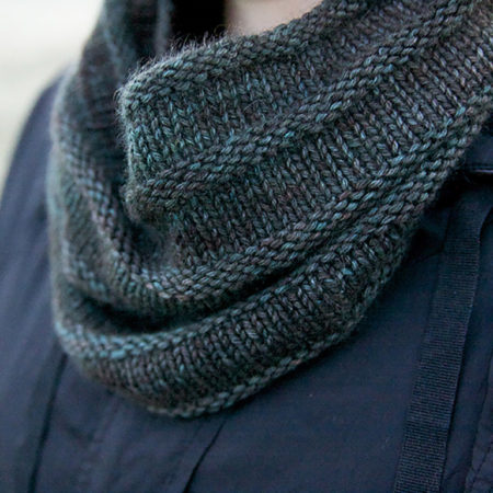 Simple Yet Effective Cowl Pattern